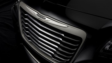 Chrysler has announced it will debut a "thoroughly refreshed" 300 sedan at the L.A. Auto Show.