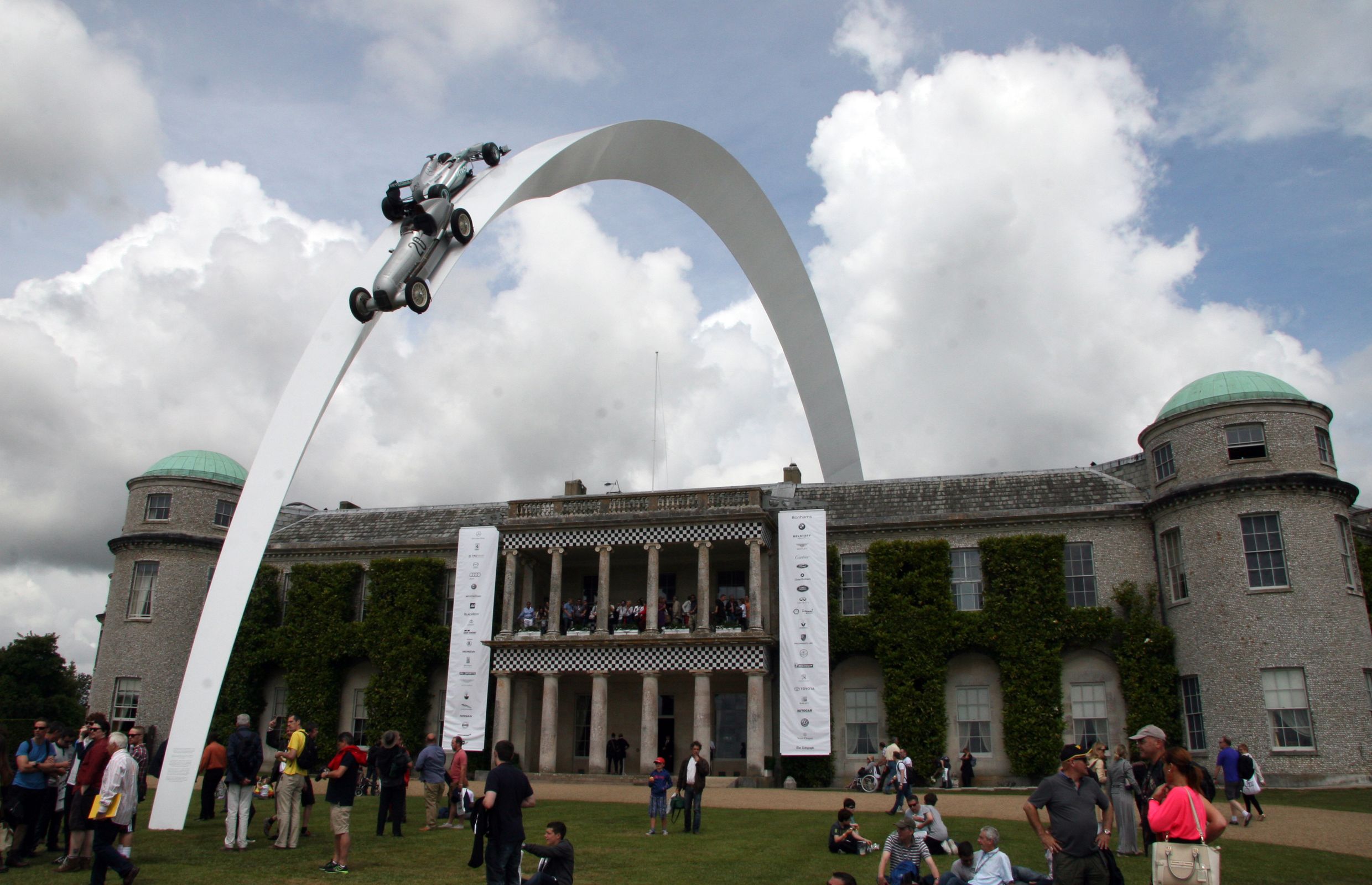 Highlights from the 2014 Goodwood Revival Driving