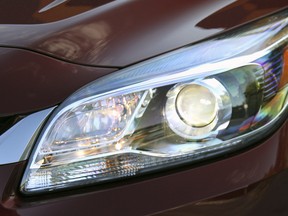 The 2015 Chevrolet Malibu features HID projector type headlights.