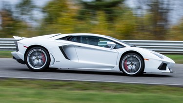 2014 Lamborghini Aventador