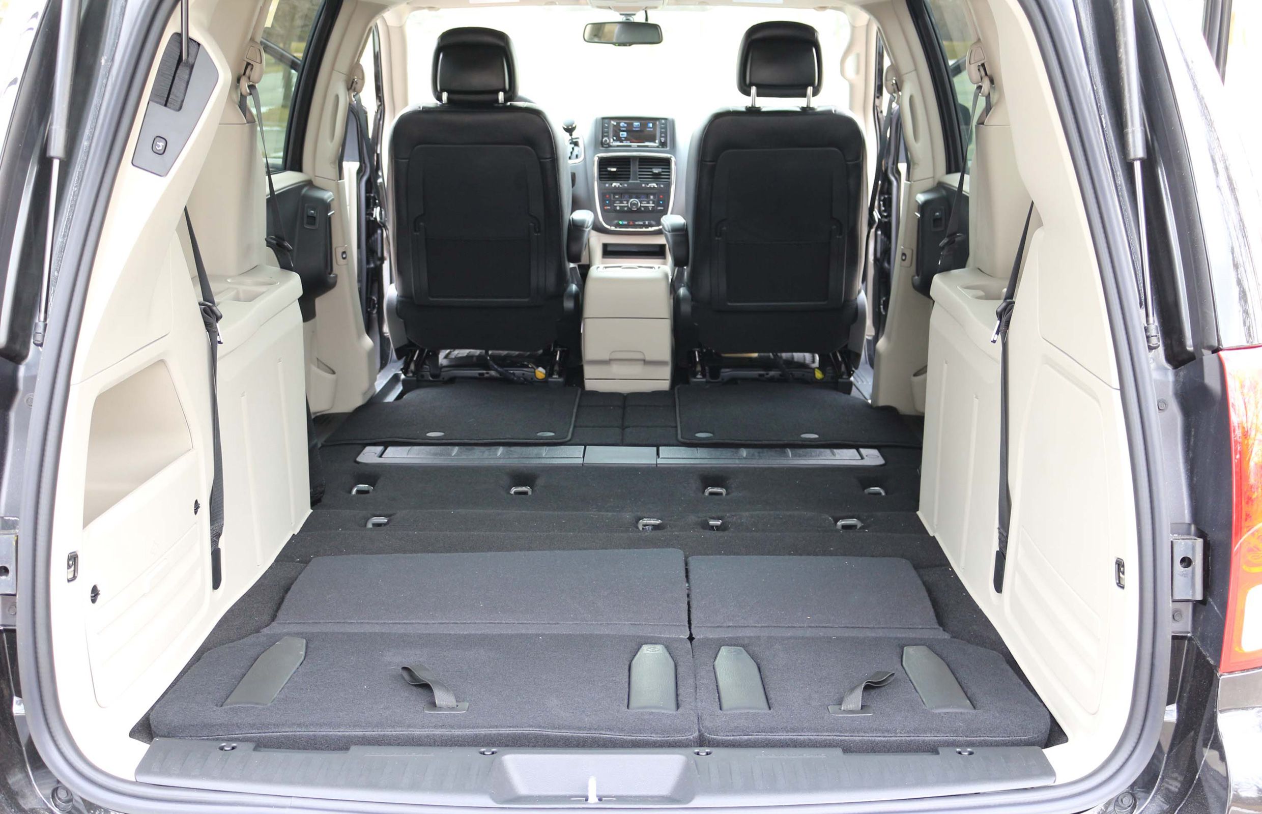 2015 dodge store grand caravan crew