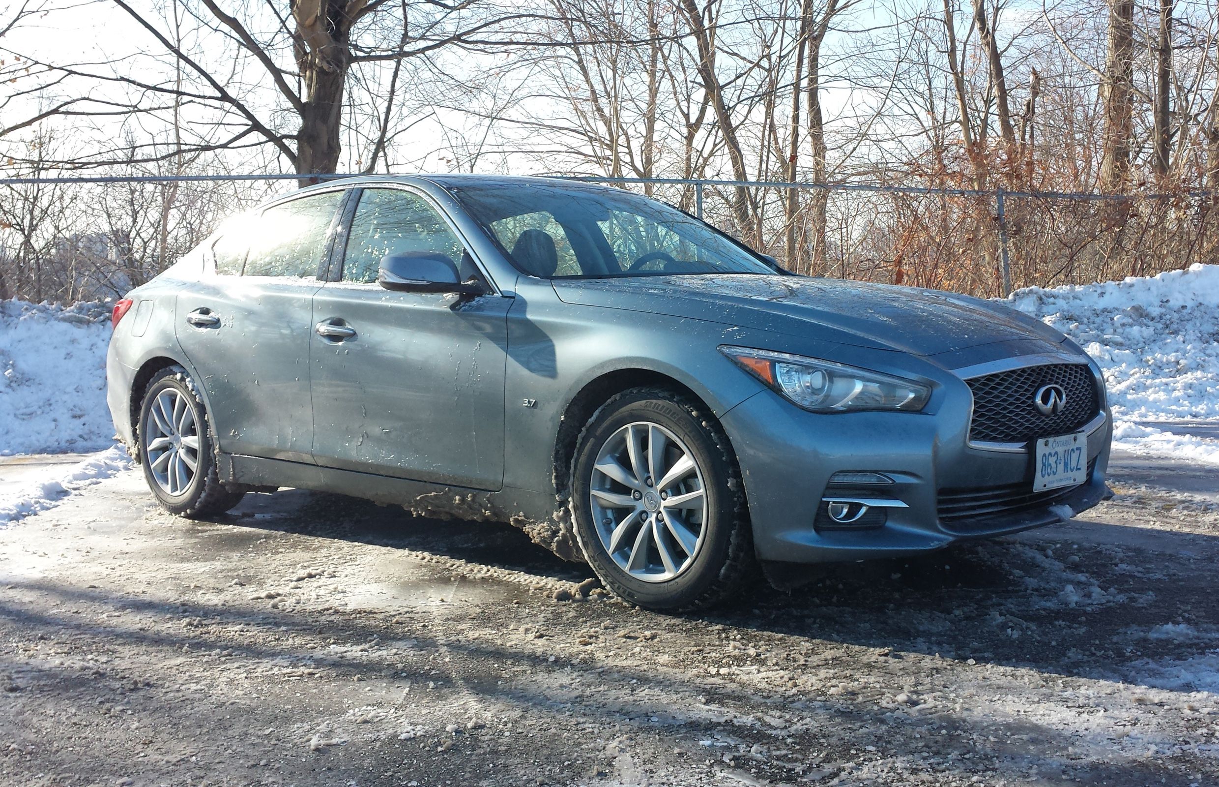 Car Review 2015 Infiniti Q50 AWD Driving