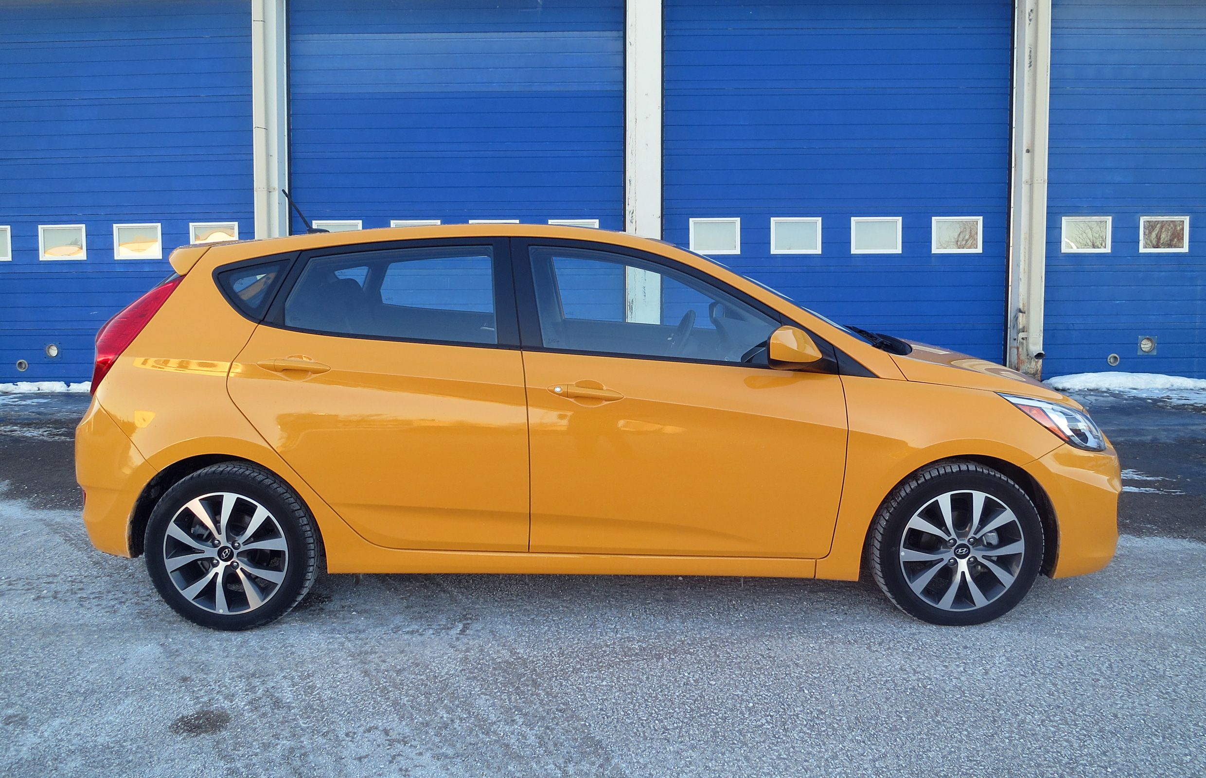 Car Review: 2015 Hyundai Accent