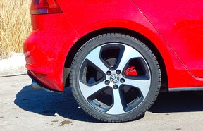 2015 Volkswagen Golf GTI 5-Door Autobahn