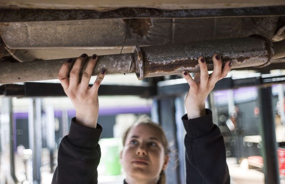 The dirty secrets of vehicle-emissions testing | Driving