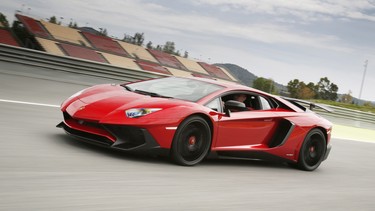 Oh, the standard Lamborghini is too tepid, at 700 horsepower? That's why we have the 740-horsepower Aventador LP750-4 Superveloce.