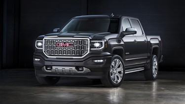 GMC's hot-selling Sierra is getting a facelift for 2016.