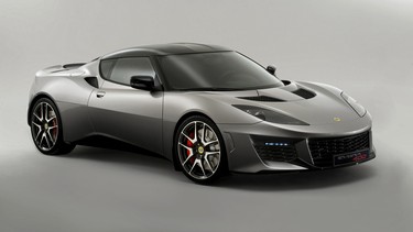 The Lotus Evora 400 coupe will be getting a droptop version next year.