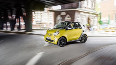 The 2016 Smart fortwo cabrio.