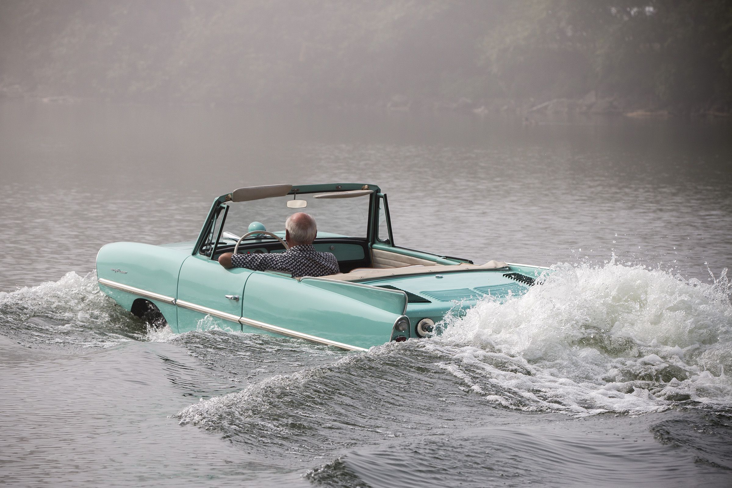 WaterCar, whether on land or sea, off to speedy start