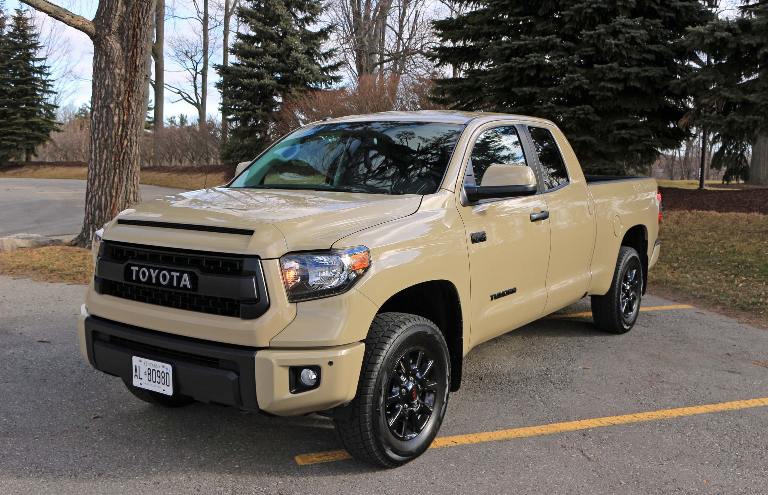 Pickup Review: 2016 Toyota Tundra 4x4 TRD Pro | Driving