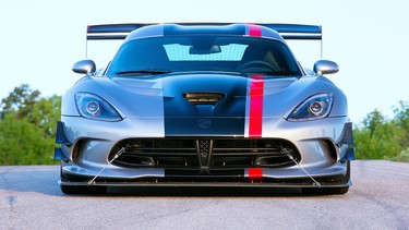 Dodge Viper ACR