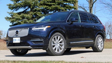 2016 Volvo XC90 T8 Hybrid