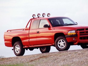 Even older pickups – like the Dodge Dakota that's been discontinued for quite some time – can still charm pickup buyers.