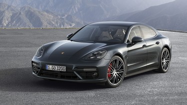 2017 Porsche Panamera