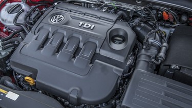 Engine from a 2015 Volkswagen Golf TDI Highline