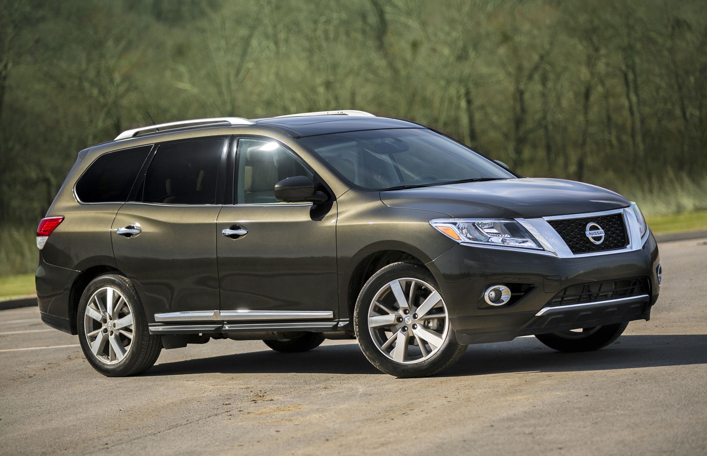 Nissan Recalls Vehicles Over Sudden Hood Opening Roll Away Risk Driving   Pathfinder 