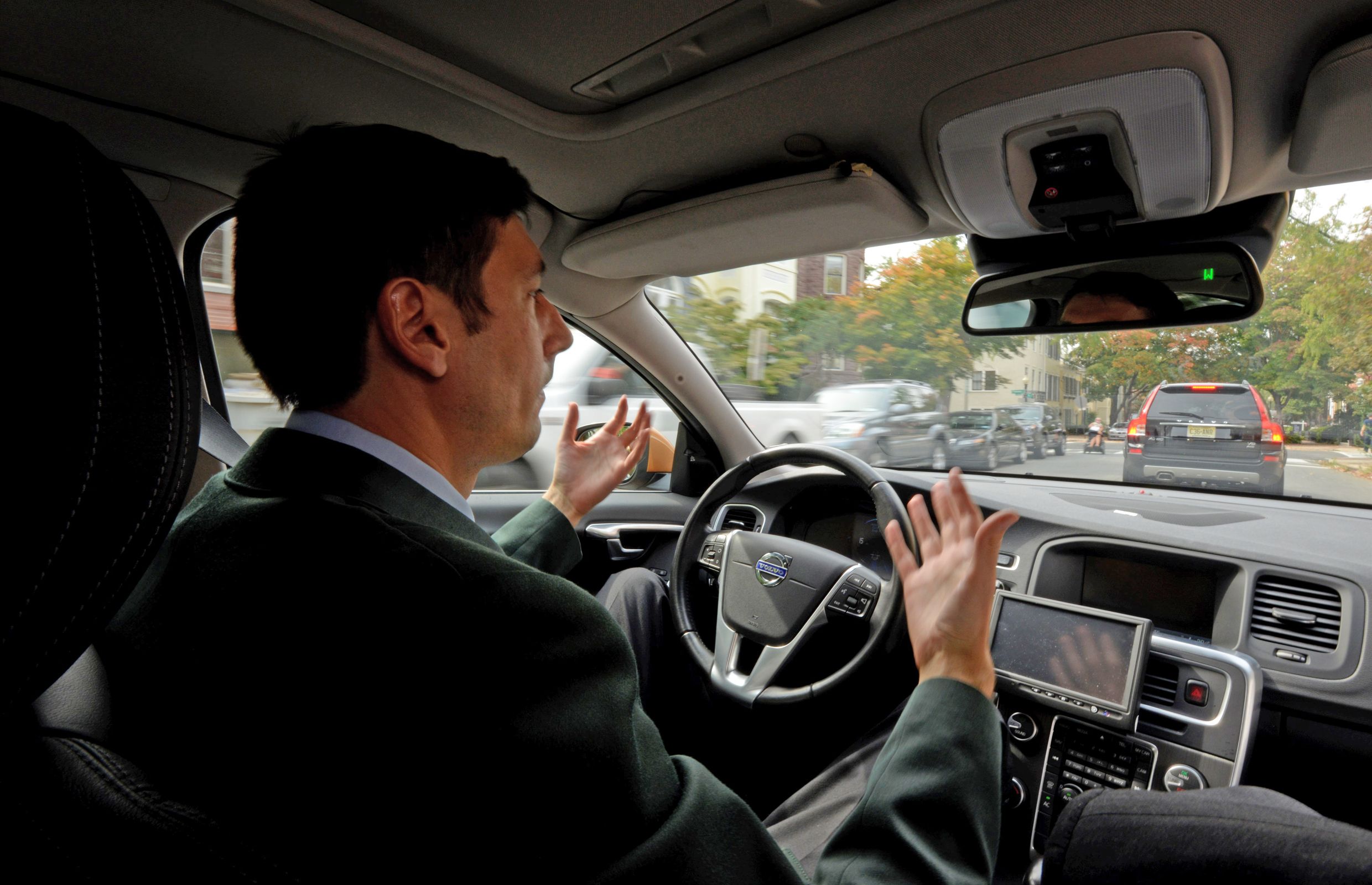 Selfdriving systems need better standards and indicators Driving