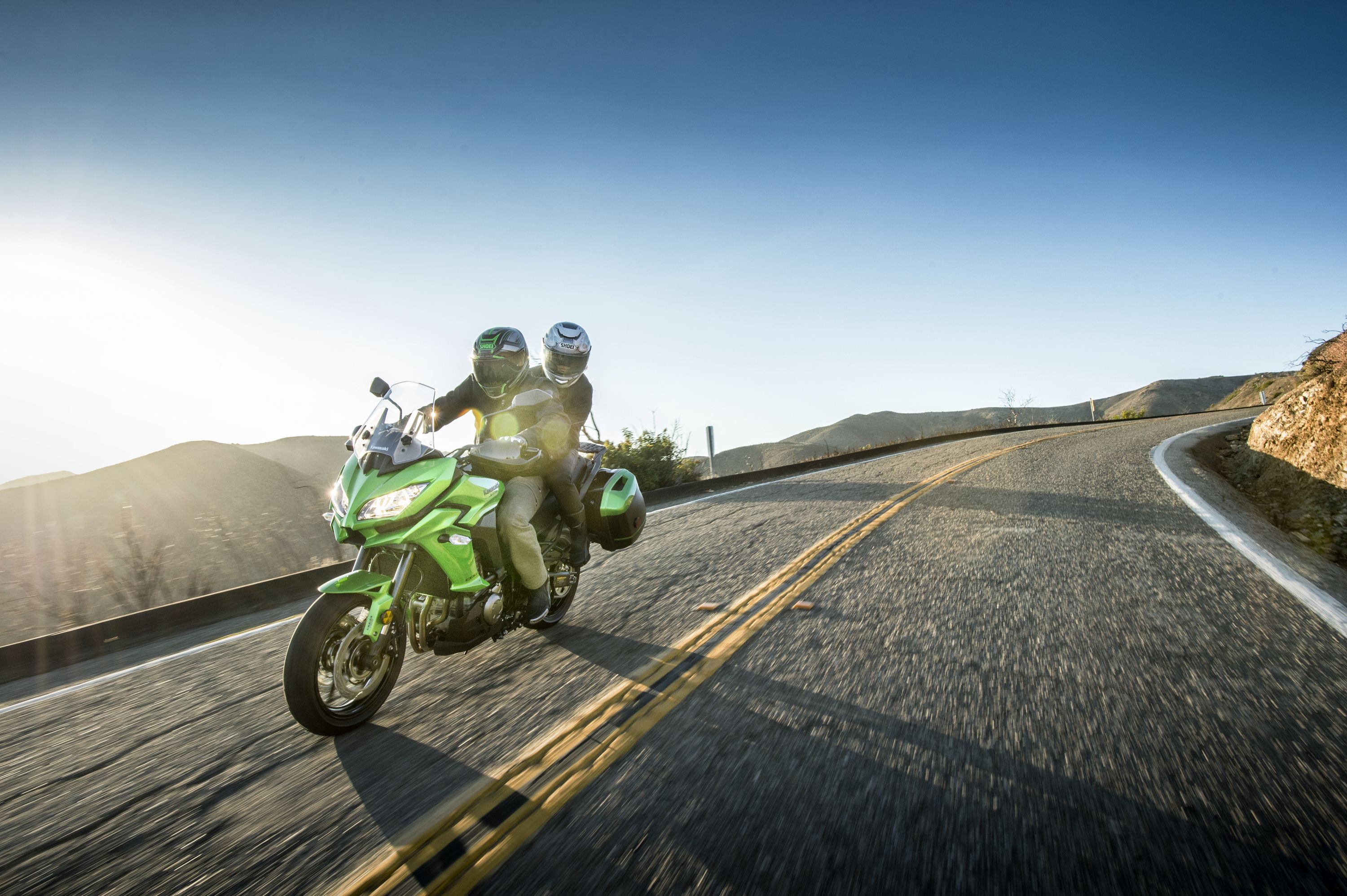 Motorcycle Review 2016 Kawasaki Versys 1000 LT Driving