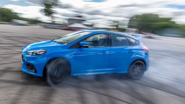 Costa Mouzouris drifts the 2016 Ford Focus RS