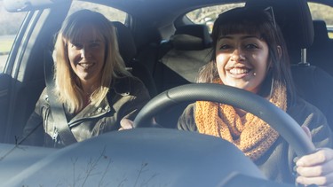Lorraine Sommerfeld is teaching her friend, Katie, how to drive a manual gearbox in a 2017 Honda Civic Hatchback.