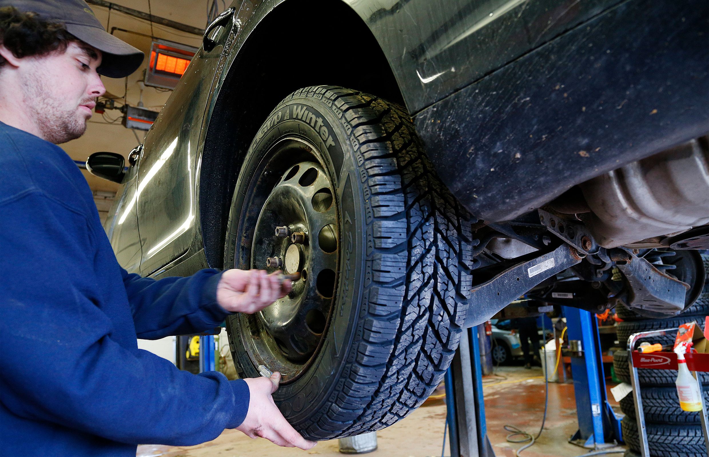 when-do-you-buy-winter-tires-as-early-as-possible-driving