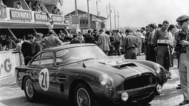 Aston Martin's DB4 GT is coming back.