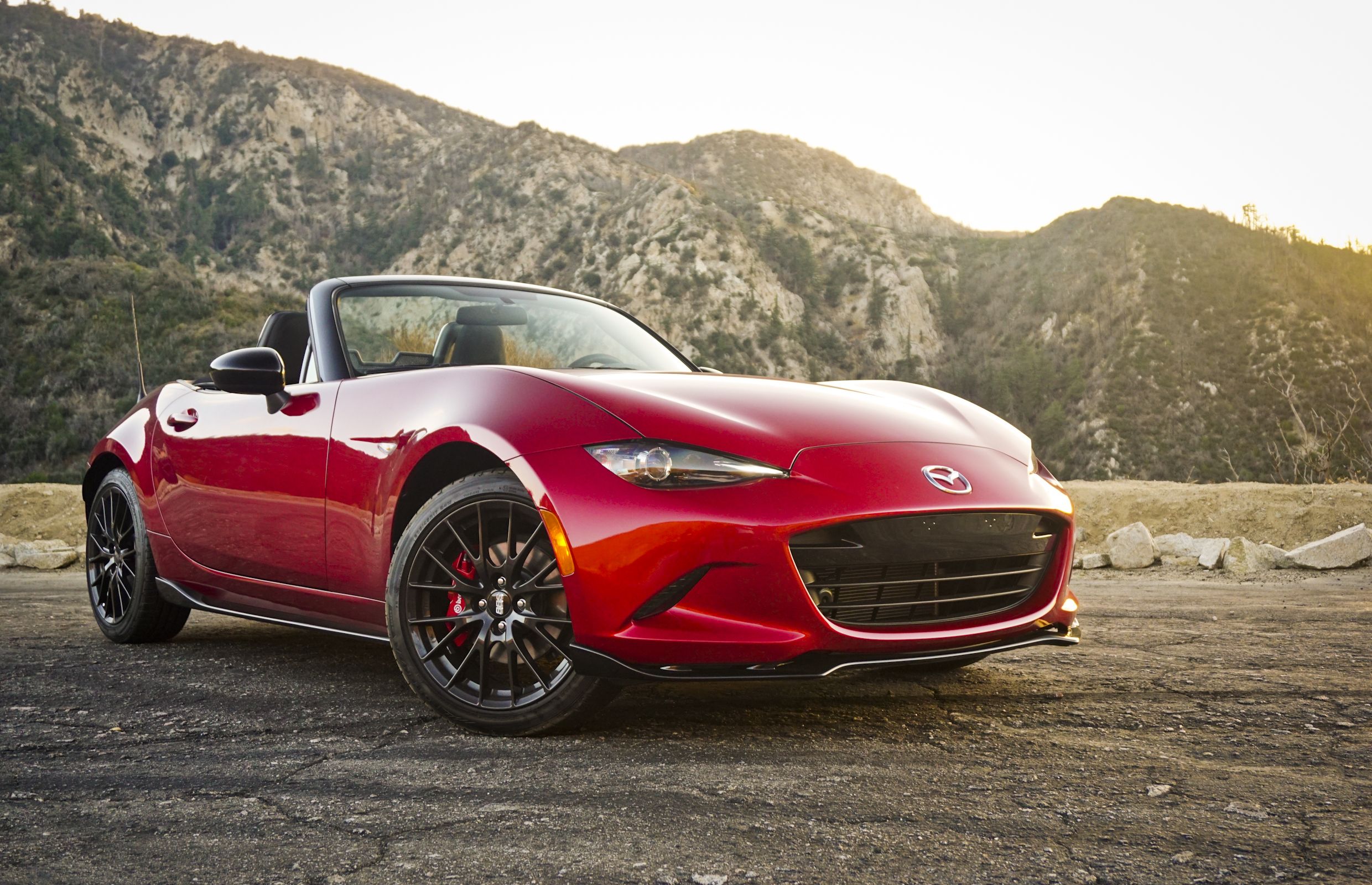 Mazda MX-5 Miata may see 26-horsepower bump for 2019 | Driving