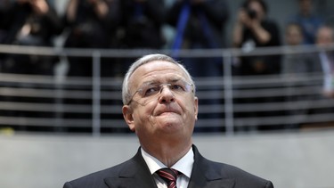 Martin Winterkorn, former CEO of the German car manufacturer Volkswagen, arrives for a questioning at an investigation committee of the German federal parliament in Berlin, Germany, Thursday, Jan. 19, 2017.