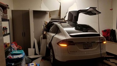 Son Ji-chang's crashed Tesla Model X.