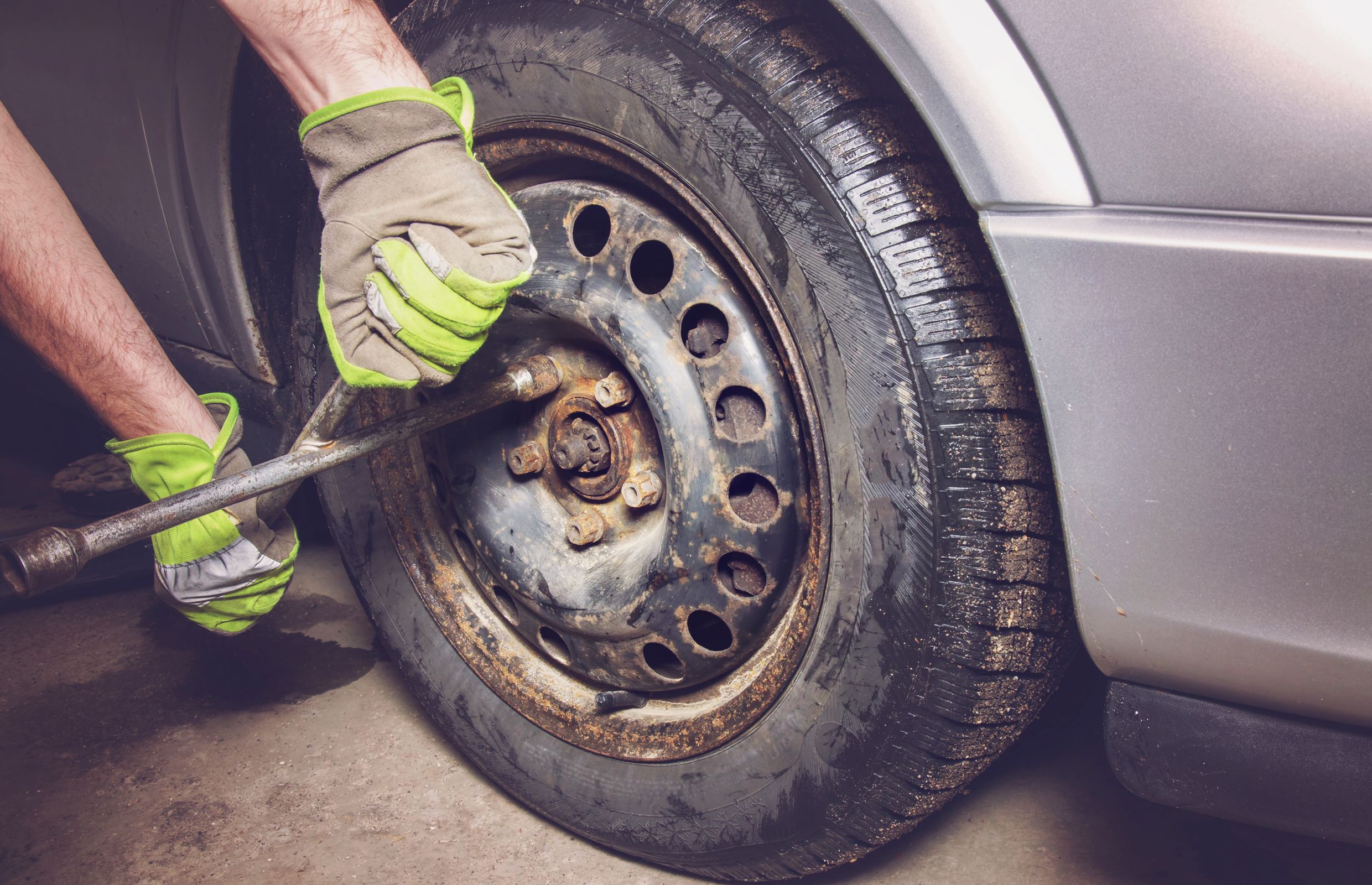 your-corner-wrench-are-rusted-bolts-driving-you-nuts-driving