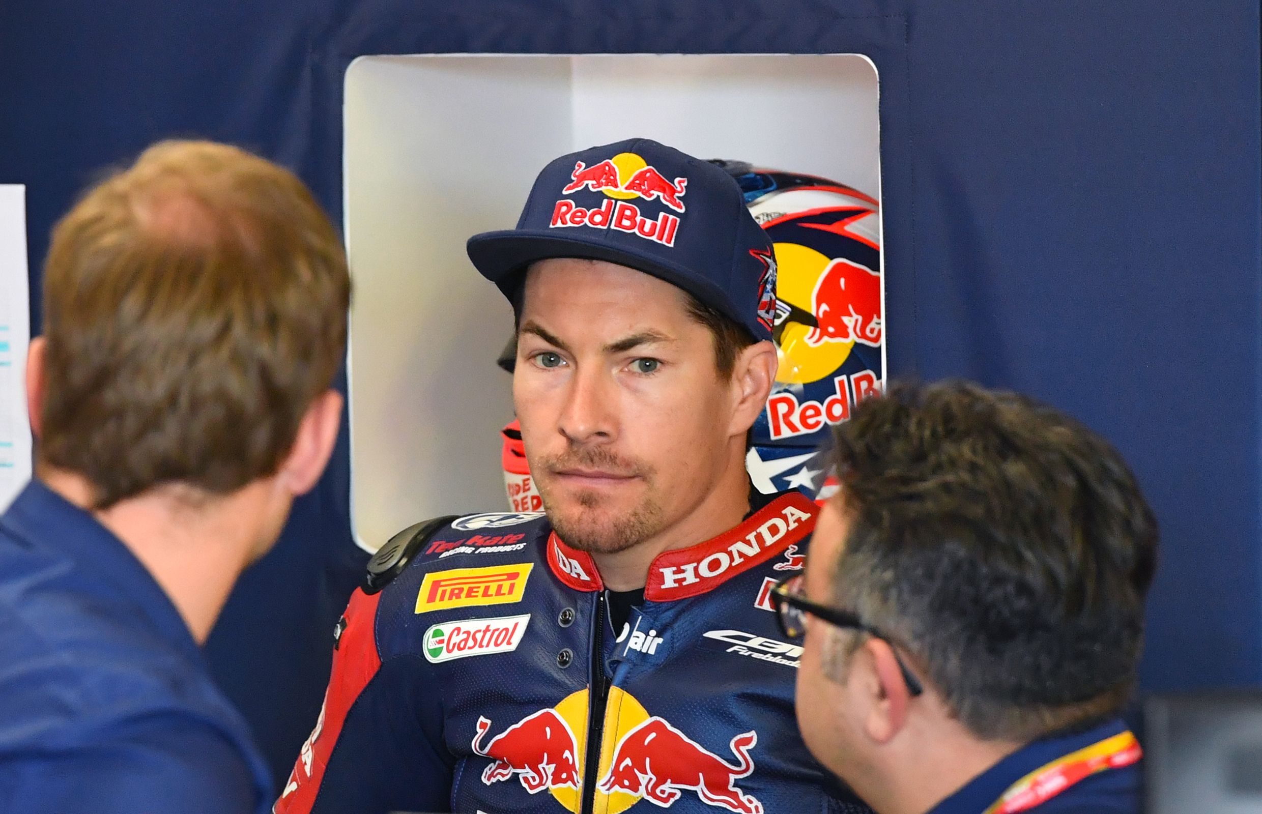 Former MotoGP champion Nicky Hayden dead after bicycle crash Driving