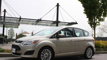 If you’re looking for a great commuter car that can also handle a road trip, put the C-Max Energi on your shopping list