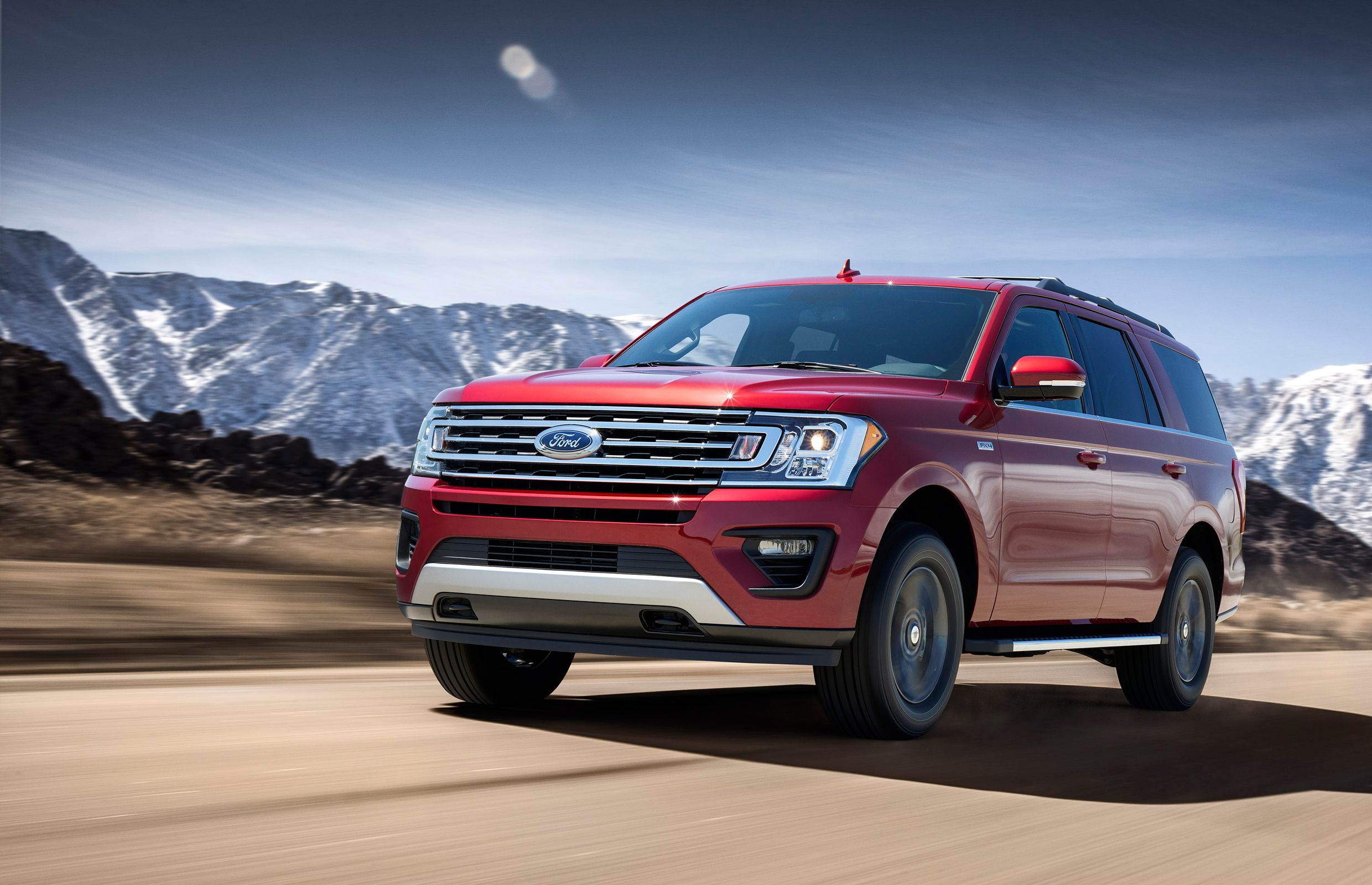 Ford Recalls Almost 2 000 Trucks In Canada In Three Separate Recalls   18expedition Fx4 01 Hr 