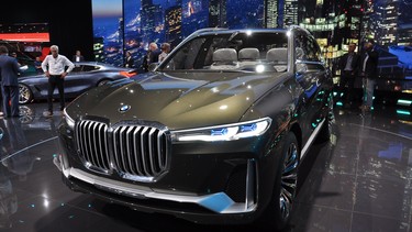 BMW Concept X7 iPerformance