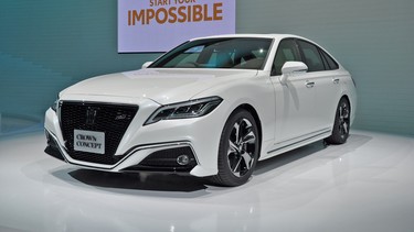 Toyota Crown concept