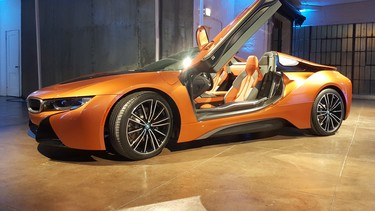 2019 BMW i8 Roadster