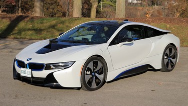 2017 BMW i8