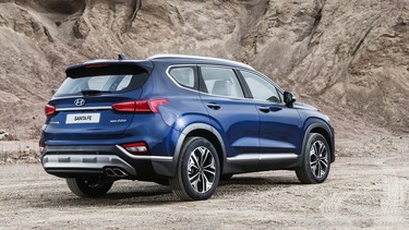 new 2019 Hyundai Santa Fe SUV in blue