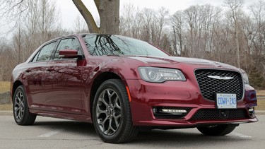 2018 Chrysler 300S