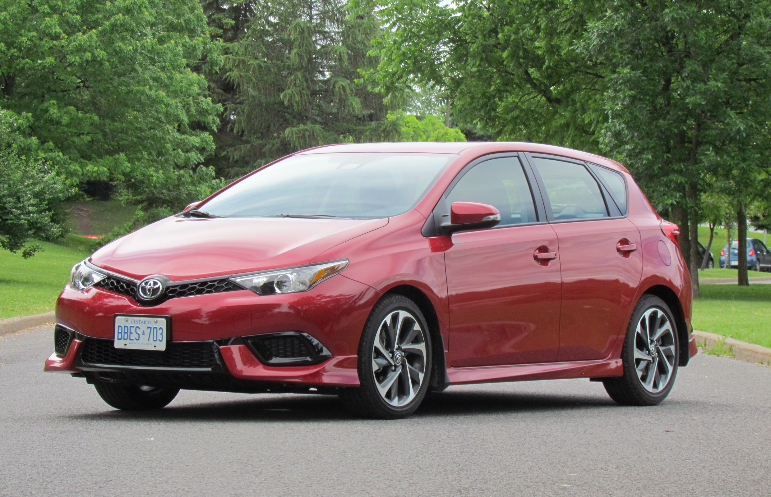 Car Review: 2018 Toyota Corolla iM | Driving