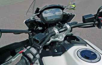 triumph explorer 1200 vs bmw r1200gs