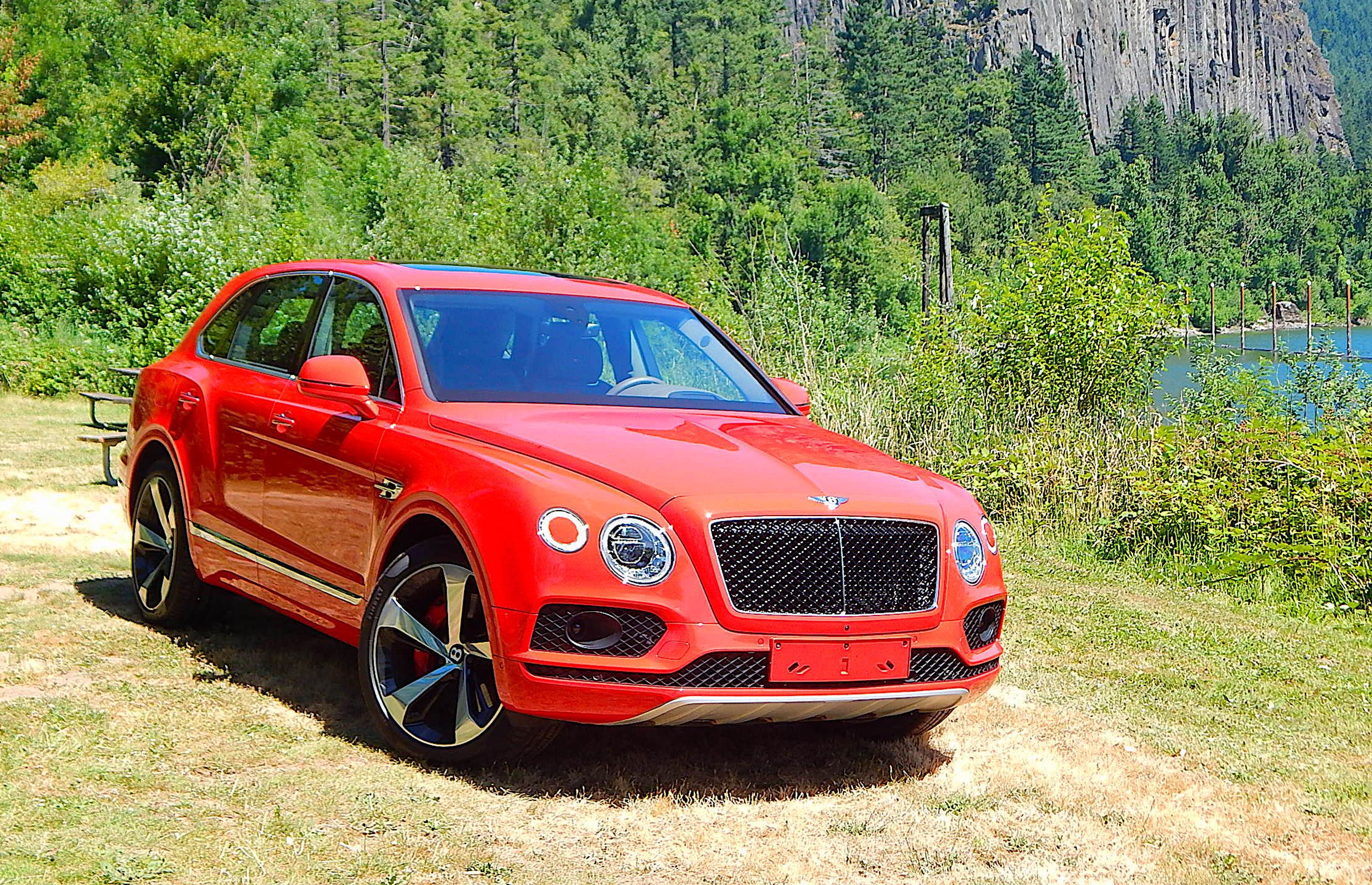 First Drive: 2019 Bentley Bentayga V8 | Driving