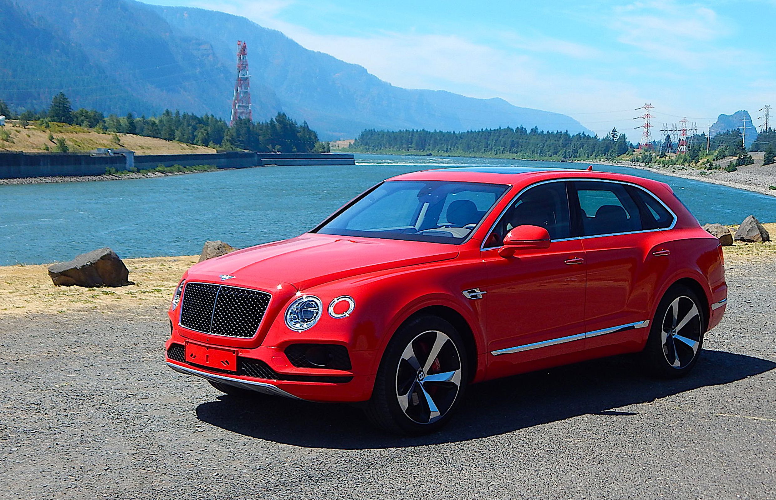 First Drive: 2019 Bentley Bentayga V8 | Driving