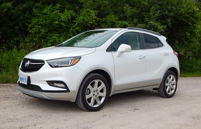 SUV Review: 2018 Buick Encore Premium AWD | Driving