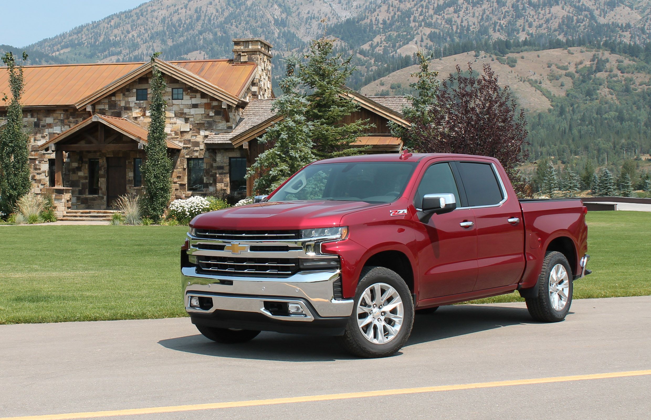 First Drive: 2019 Chevrolet Silverado 1500 | Driving