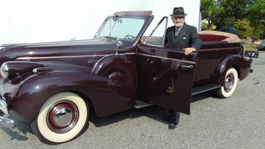 Vern Bethel with the 1939 McLaughlin-Buick Royal Tour car before it was shipped to the Reynolds-Alberta Museum.