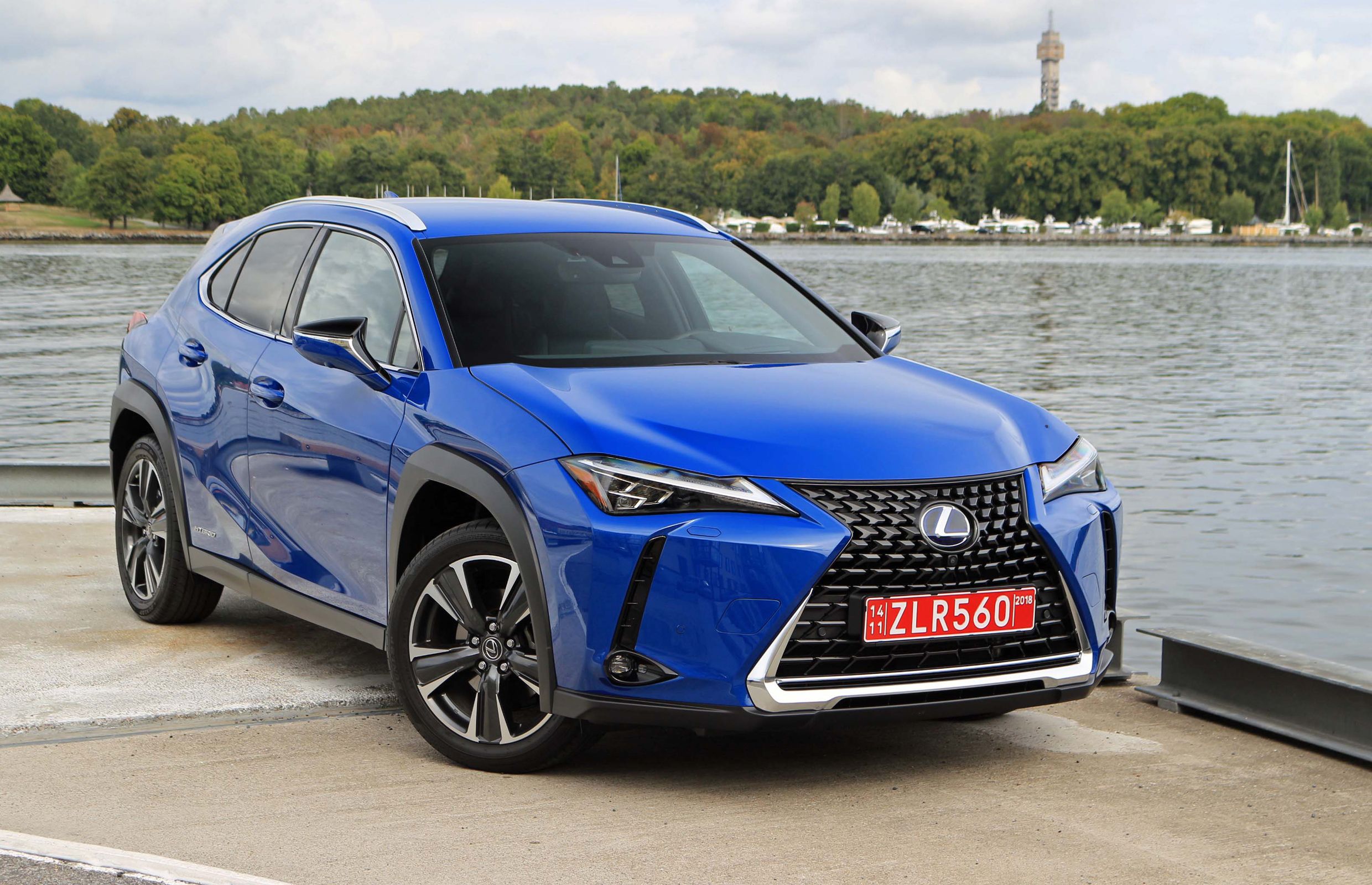 First Drive: 2019 Lexus UX | Driving