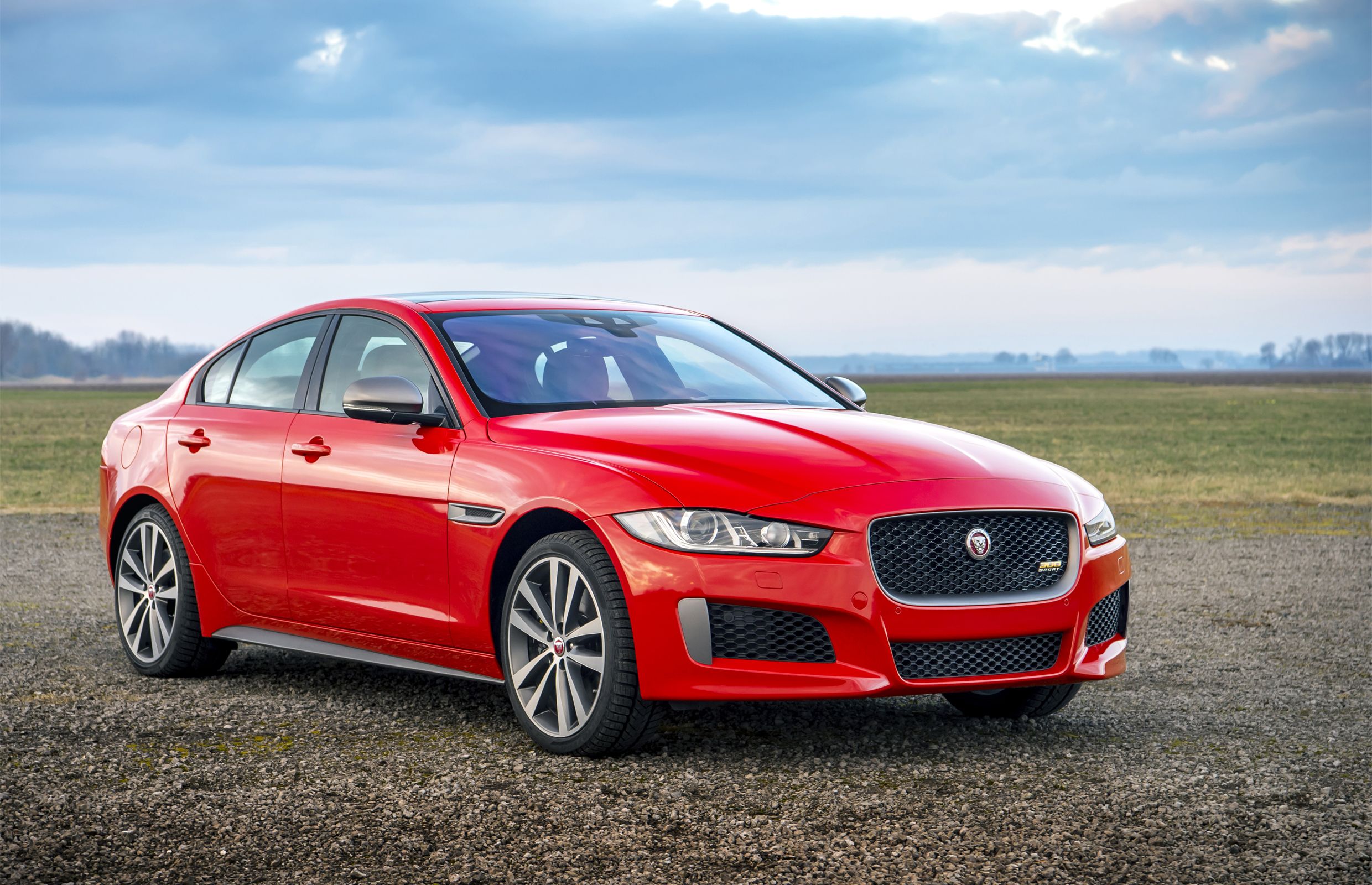 2018 Jaguar XE