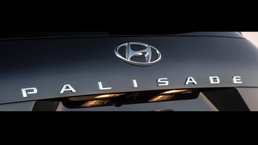 2020 Hyundai Palisade teaser